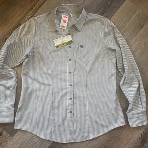 Women’s Gray & White Striped Cinch Button-Up Shirt